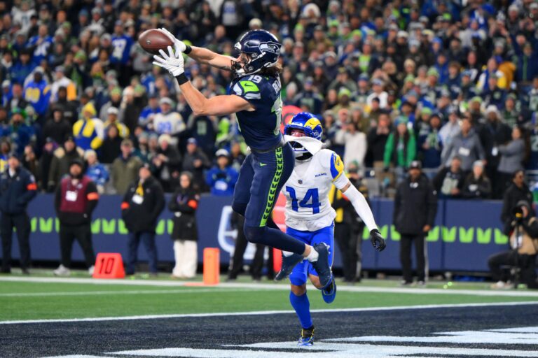 2026-01-26T015021Z_1877456363_MT1USATODAY28086733_RTRMADP_3_NFL-NFC-CHAMPIONSHIP-GAME-LOS-ANGELES-RAMS-AT-SEATTLE-SEAHAWKS_2026_01_26_13_24_10.jpg