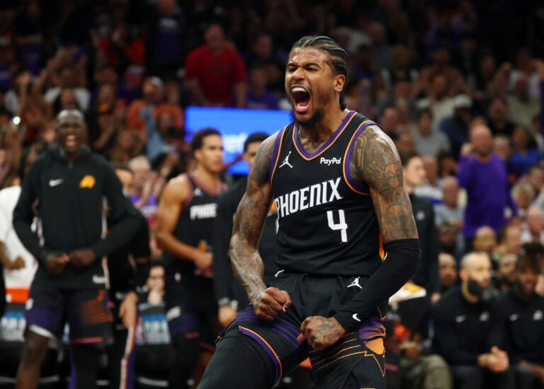 2026-04-18T033349Z_1450158077_MT1USATODAY28755211_RTRMADP_3_NBA-PLAYOFFS-GOLDEN-STATE-WARRIORS-AT-PHOENIX-SUNS_2026_04_18_13_21_15.jpeg