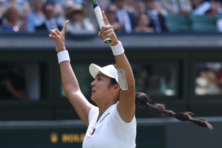 2026-07-04T141921Z_975866231_UP1EM7413S8Q1_RTRMADP_3_TENNIS-WIMBLEDON_2026_07_04_22_33_28_2.JPG
